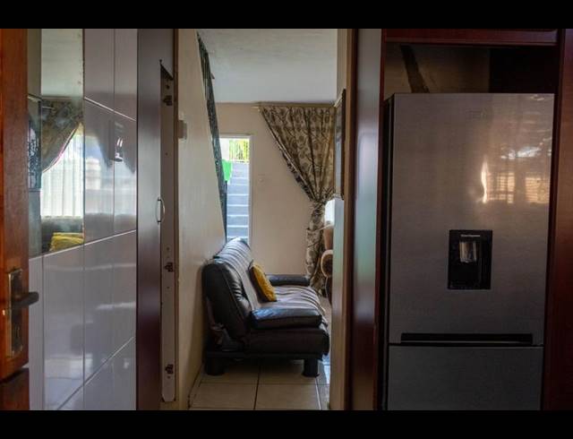 3 BEDROOM HOUSE FOR SALE IN SUNFORD